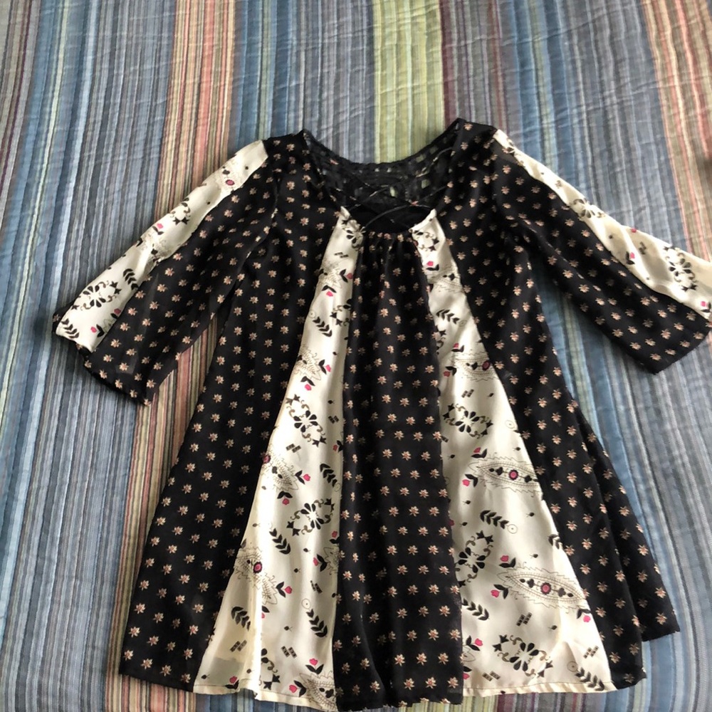 Mint condition women’s mini size small